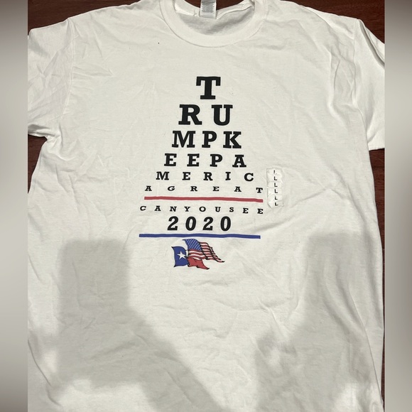 Gildan Other - NWT-Trump keep America great 2020 shirt